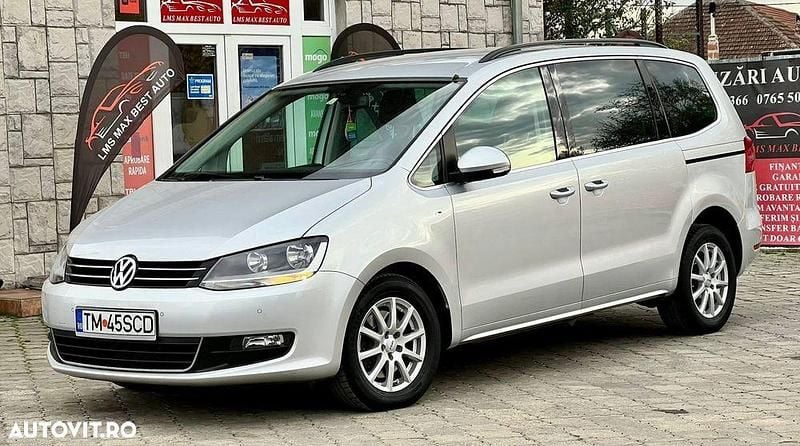 Second-hand VW Sharan 140 CP (102 kW) 2012 Culoareargint Monovolum