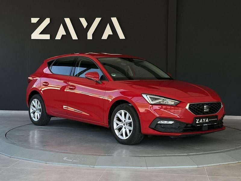 Utilizat 2022 Seat Leon Style | 17.272 EUR (Puțin scump) - Imagine 1/1