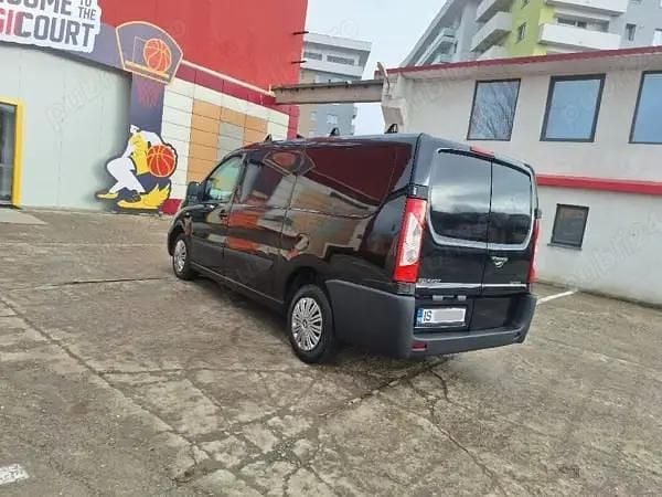 Second-hand Peugeot Expert 130 CP (95 kW) 2013 Van
