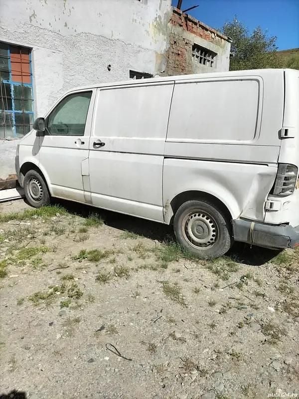 Second-hand VW T5 100 CP (73 kW) 2013 Van