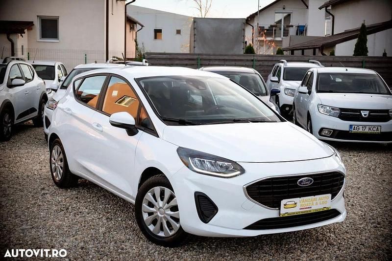 Second-hand Ford Fiesta Trend 75 CP (55 kW) 2023 Culoarealb Hatchback