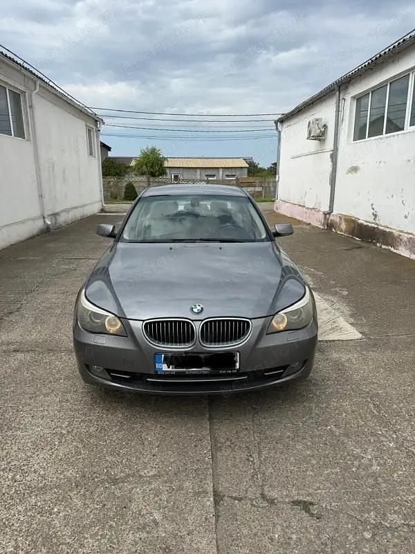 Gri Utilizat 2008 BMW 530 Comfort Edition Berlinǎ | 6.500 EUR (Preț bun) - Imagine 1/4