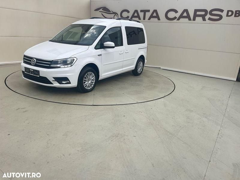 Second-hand VW Caddy Comfortline 102 CP (75 kW) 2019 Culoarealb Monovolum
