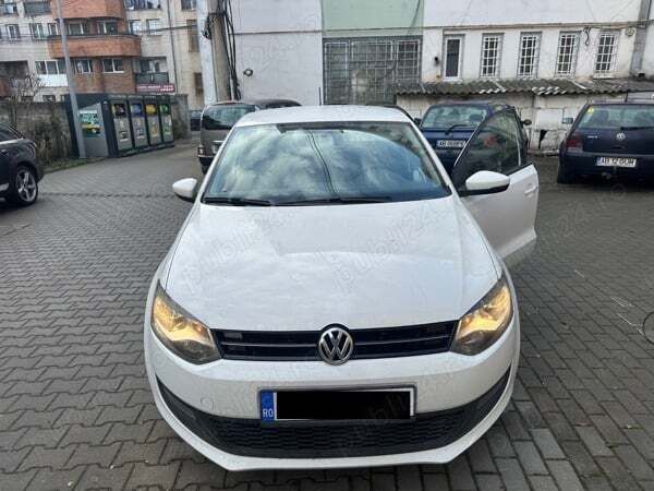 Second-hand VW Polo 105 CP (77 kW) 2012 Alb Hatchback