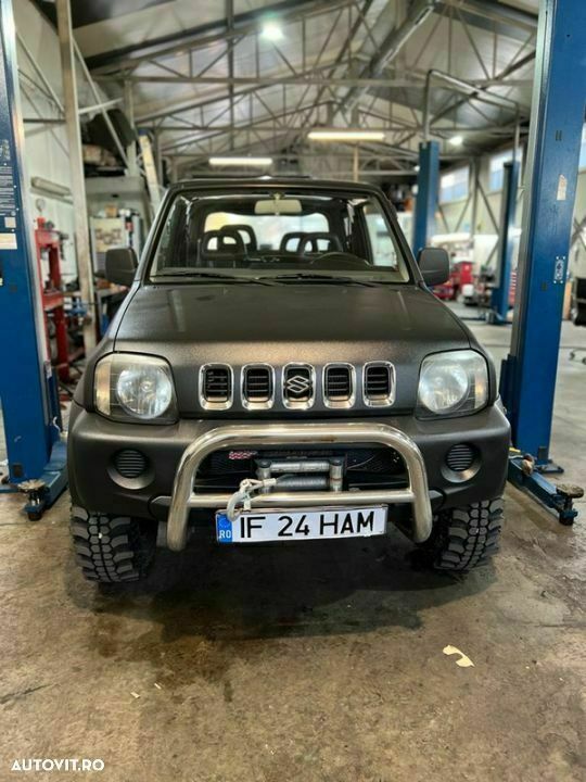 Văndută Suzuki Jimny 1.3 Metal Top 4WD - mașini second-hand de vânzare