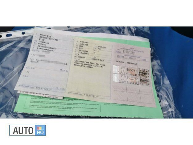 Second-hand Fiat Punto 90 CP (66 kW) 2002 Albastru Hatchback