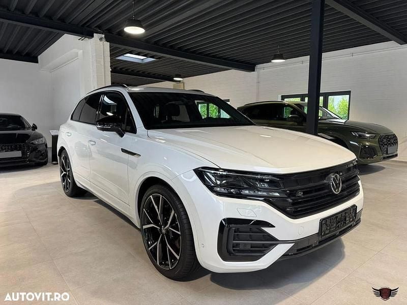 Culoarealb Utilizat 2022 VW Touareg R-line SUV | 57.948 EUR - Imagine 1/4