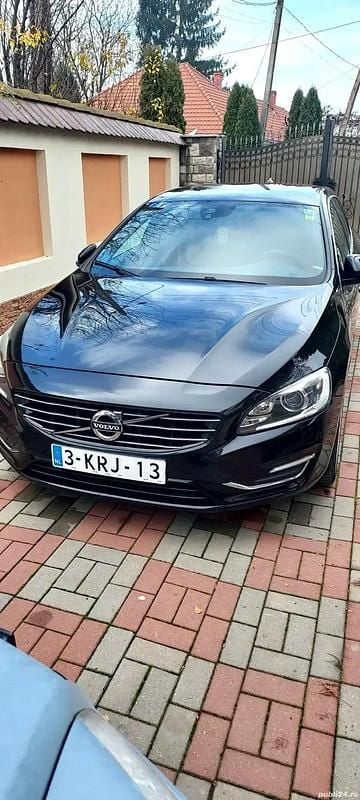 Utilizat 2014 Volvo V60 Break | 6.600 EUR (Preț bun) - Imagine 1/4