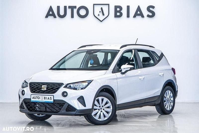 Culoarealb Utilizat 2021 Seat Arona Style SUV | 13.450 EUR (Puțin scump) - Imagine 1/4
