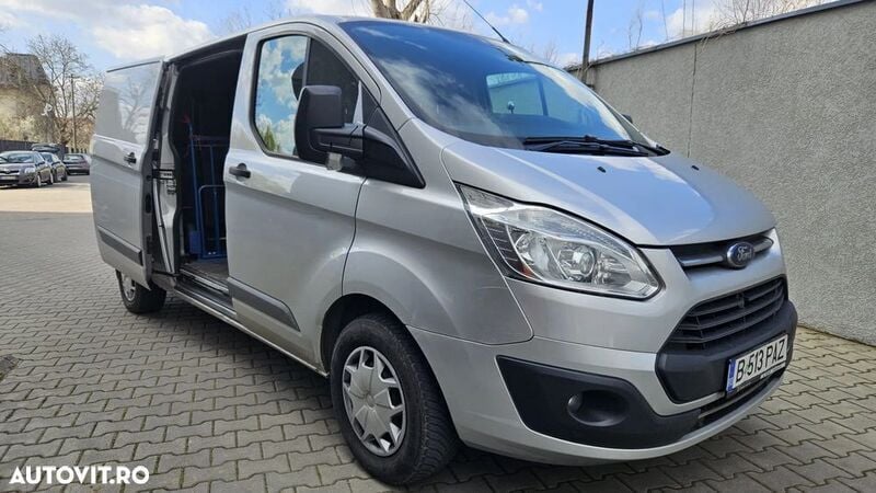 Gri Utilizat 2017 Ford Transit Custom Monovolum | 10.000 EUR (Super Preț) - Imagine 1/4