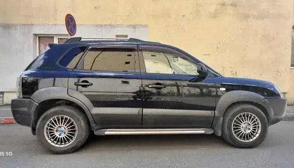 Utilizat 2007 Hyundai Tucson SUV | 2.750 EUR (Super Preț) - Imagine 1/4