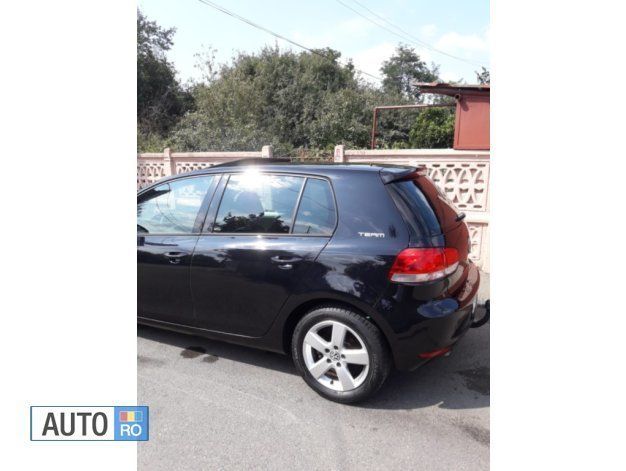 Second-hand VW Golf VI 103 CP (75 kW) 2011 Negru Hatchback