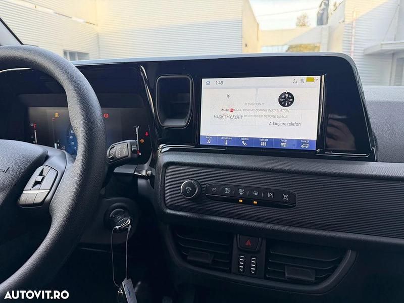 Nouă Ford Courier 100 CP (73 kW) 2025 Culoarealb Monovolum