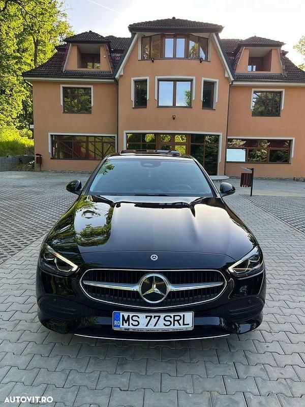 Negru Utilizat 2022 Mercedes 200 Break | 37.000 EUR - Imagine 1/4