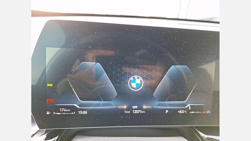 Second-hand BMW X1 Comfort Edition 156 CP (114 kW) 2025 Albastru portimao metalizat metalizat SUV