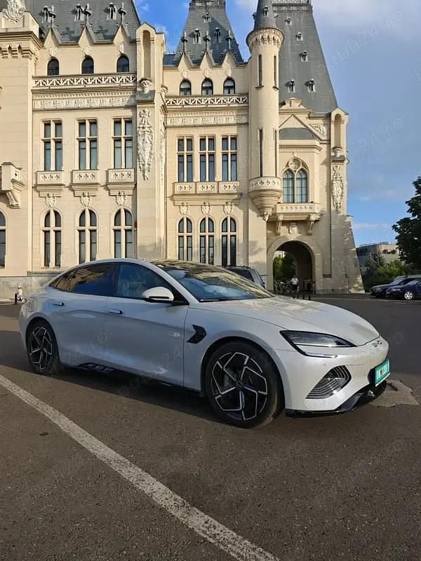 Second-hand BYD Seal 389 kW (530 CP) 2024 Alb Berlinǎ