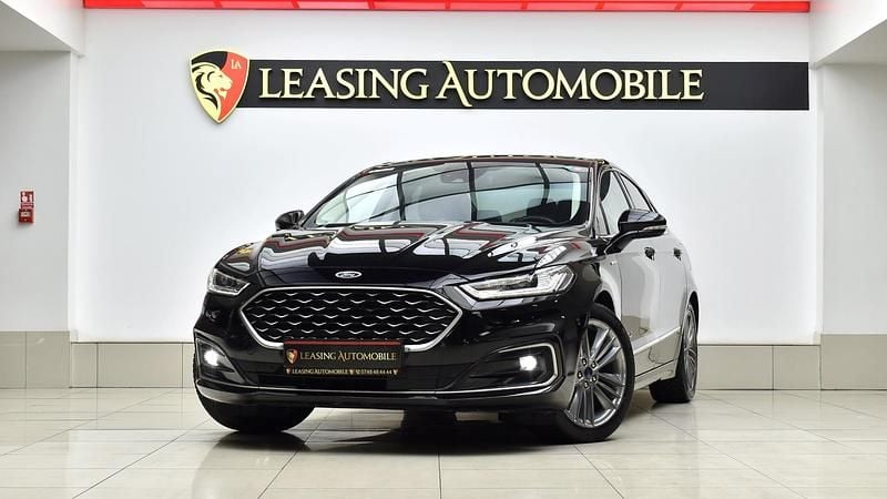 Negru Utilizat 2019 Ford Mondeo Vignale Berlinǎ | 14.990 EUR (Preț OK) - Imagine 1/4