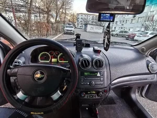 Second-hand Chevrolet Aveo 90 CP (66 kW) 2010 Berlinǎ