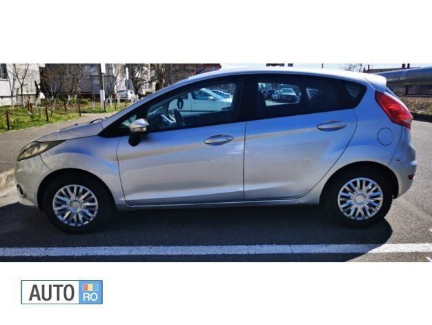 Second-hand Ford Fiesta 82 CP (60 kW) 2009 Gri Hatchback