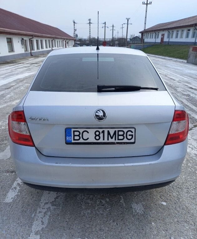 Second-hand Skoda Rapid 105 CP (77 kW) 2013 Berlinǎ
