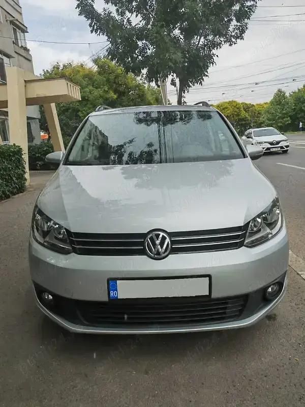 Argintiu Utilizat 2013 VW Touran Monovolum | 6.500 EUR - Imagine 1/4