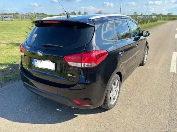 Second-hand Kia Carens 136 CP (100 kW) 2014 Negru Monovolum