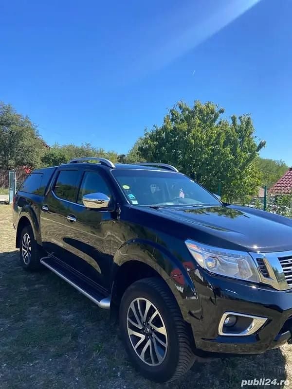 Second-hand Nissan Navara 190 CP (139 kW) 2017 Negru Pickup