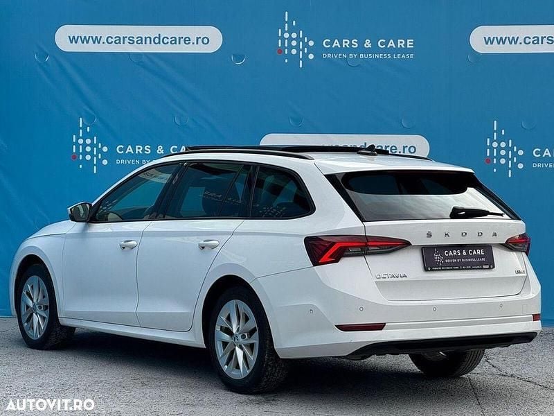 Second-hand Skoda Octavia Style 150 CP (110 kW) 2022 Culoarealb Break