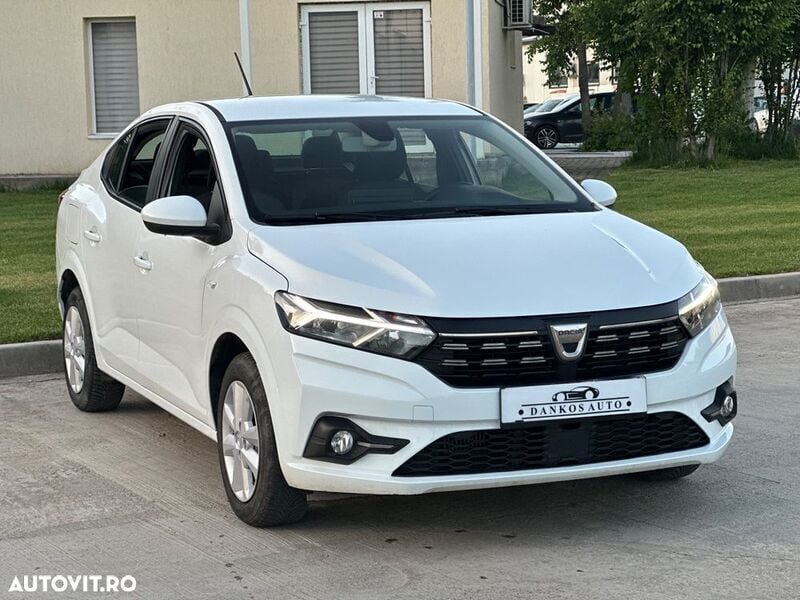 Alb Utilizat 2022 Dacia Logan Expression Berlinǎ | 10.500 EUR (Preț OK) - Imagine 1/4