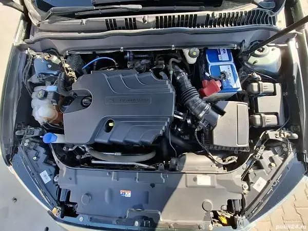 Second-hand Ford Mondeo Titanium 150 CP (110 kW) 2017 Verde Hatchback