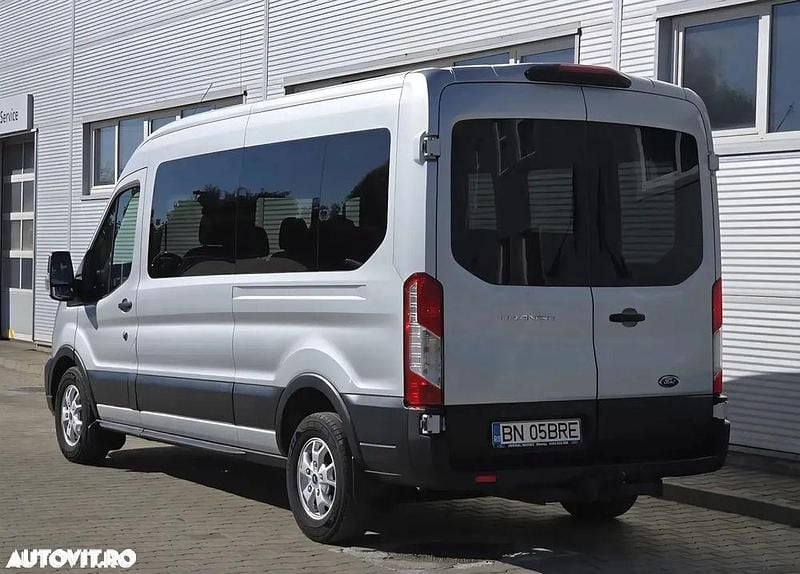 Second-hand Ford Transit 170 CP (125 kW) 2019 Culoaregri Monovolum