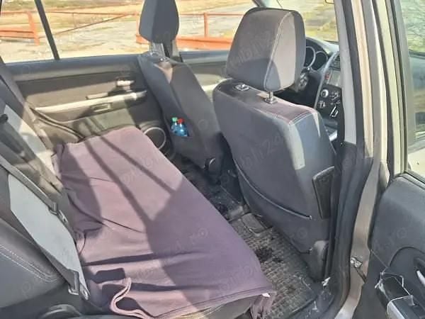 Second-hand Suzuki Grand Vitara 130 CP (95 kW) 2008 Gri SUV