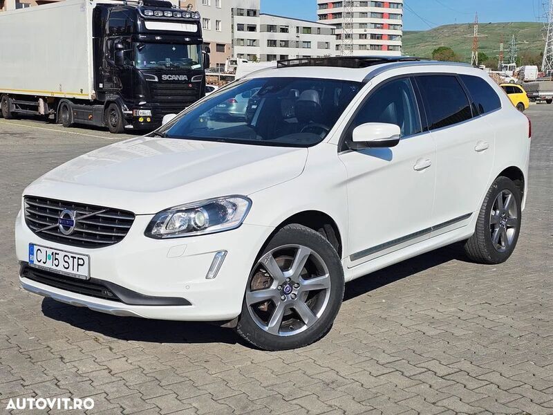 Alb Utilizat 2014 Volvo XC60 Summum SUV | 13.950 EUR (Preț bun) - Imagine 1/4