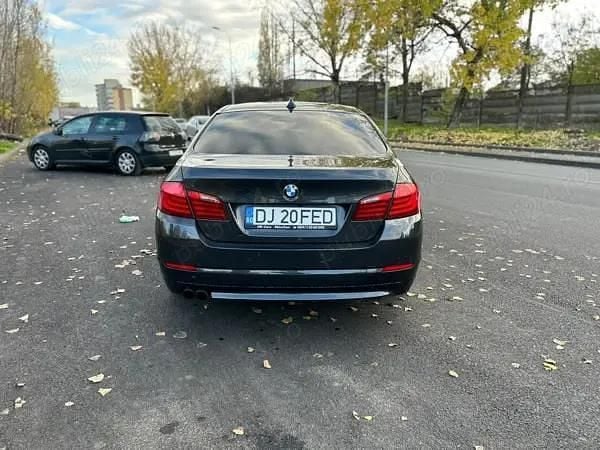 Second-hand BMW 520 184 CP (135 kW) 2011 Berlinǎ