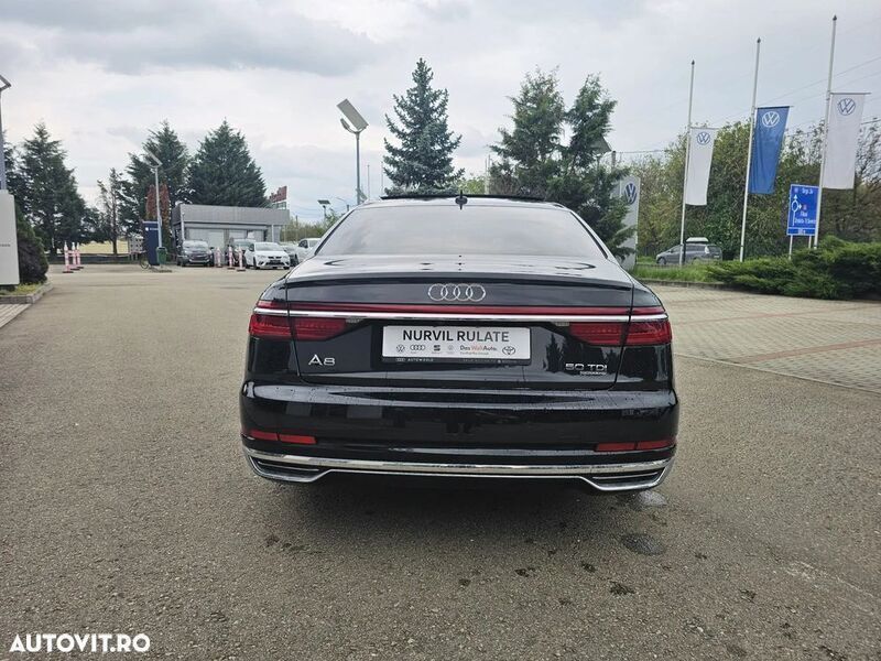 Second-hand Audi A8 Comfort 286 CP (210 kW) 2019 Negru Berlinǎ