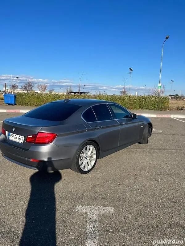 Second-hand BMW 530 264 CP (194 kW) 2010 Berlinǎ