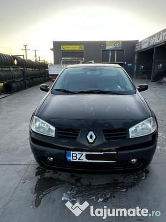 Negru Utilizat 2005 Renault Mégane II Berlinǎ | 1.450 EUR (Preț OK) - Imagine 1/4