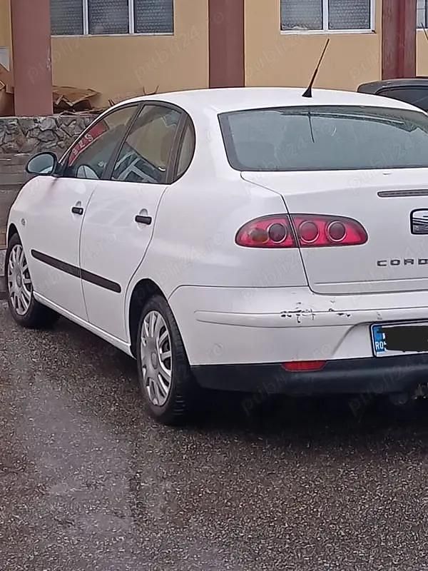 Utilizat 2007 Seat Cordoba Berlinǎ | 1.750 EUR - Imagine 1/3