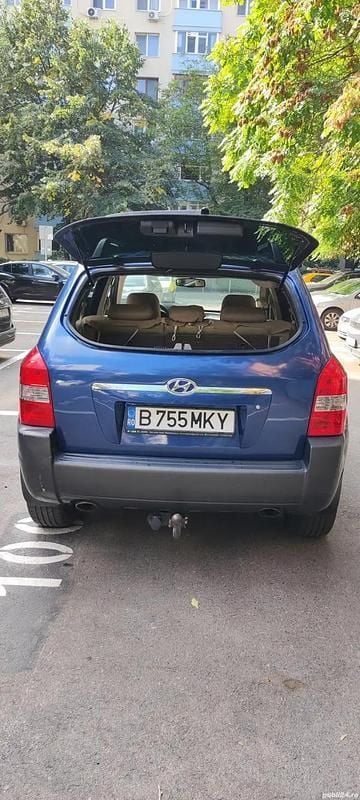 Utilizat 2008 Hyundai Tucson SUV | 3.700 EUR (Super Preț) - Imagine 1/4