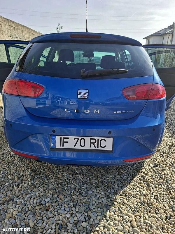 Second-hand Seat Leon Ecomotive 105 CP (77 kW) 2010 Culoarealbastru Hatchback