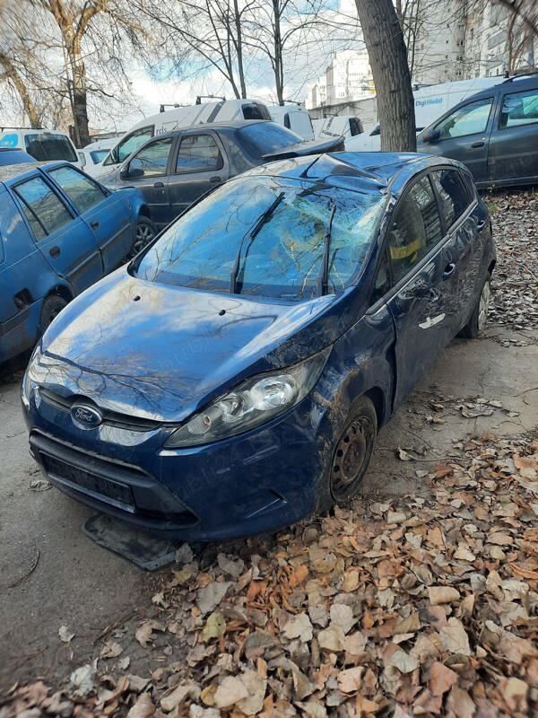 Utilizat 2011 Ford Fiesta Hatchback | 1.200 EUR (Super Preț) - Imagine 1/4