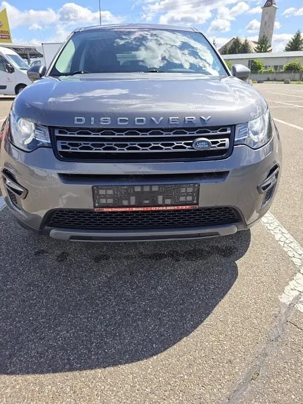 Utilizat 2017 Land Rover Discovery Sport SUV | 12.750 EUR (Preț bun) - Imagine 1/3