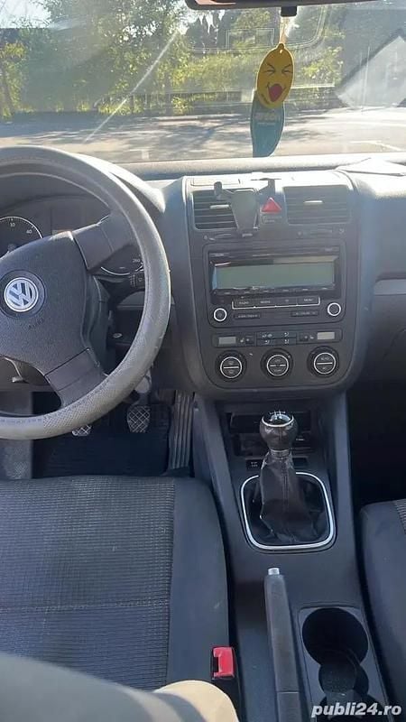 Utilizat 2009 VW Golf VI Hatchback | 2.400 EUR - Imagine 1/4