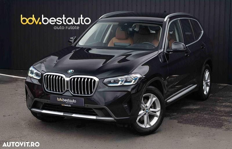 Culoarenegru Utilizat 2022 BMW X3 Luxury Line SUV | 30.990 EUR (Preț OK) - Imagine 1/4