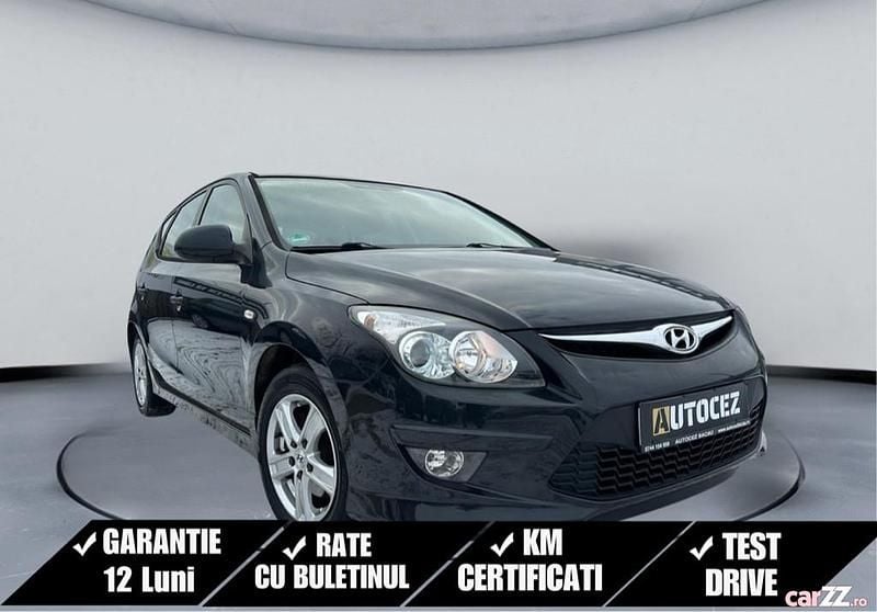 Negru Utilizat 2011 Hyundai i30 Hatchback | 5.490 EUR (Preț OK) - Imagine 1/4