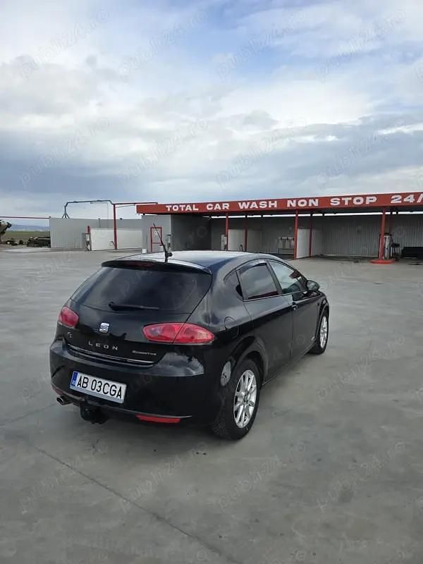 Culoarenegru Utilizat 2012 Seat Leon Copa Berlinǎ | 3.650 EUR (Preț bun) - Imagine 1/4