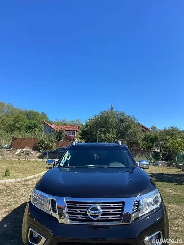 Negru Utilizat 2017 Nissan Navara Pickup | 17.900 EUR (Preț bun) - Imagine 1/4