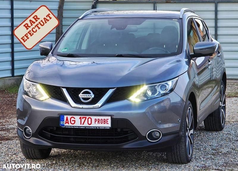 Culoaregri Utilizat 2015 Nissan Qashqai Tekna+ SUV | 9.999 EUR (Preț bun) - Imagine 1/4
