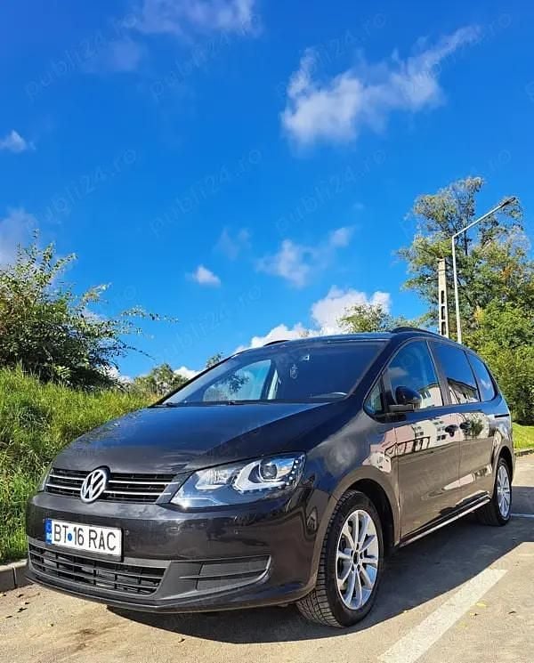 Negru Utilizat 2012 VW Sharan Monovolum | 7.650 EUR (Preț bun) - Imagine 1/4