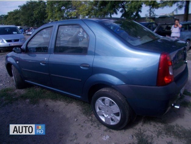 Second-hand Dacia Logan 90 CP (66 kW) 2008 Albastru Berlinǎ